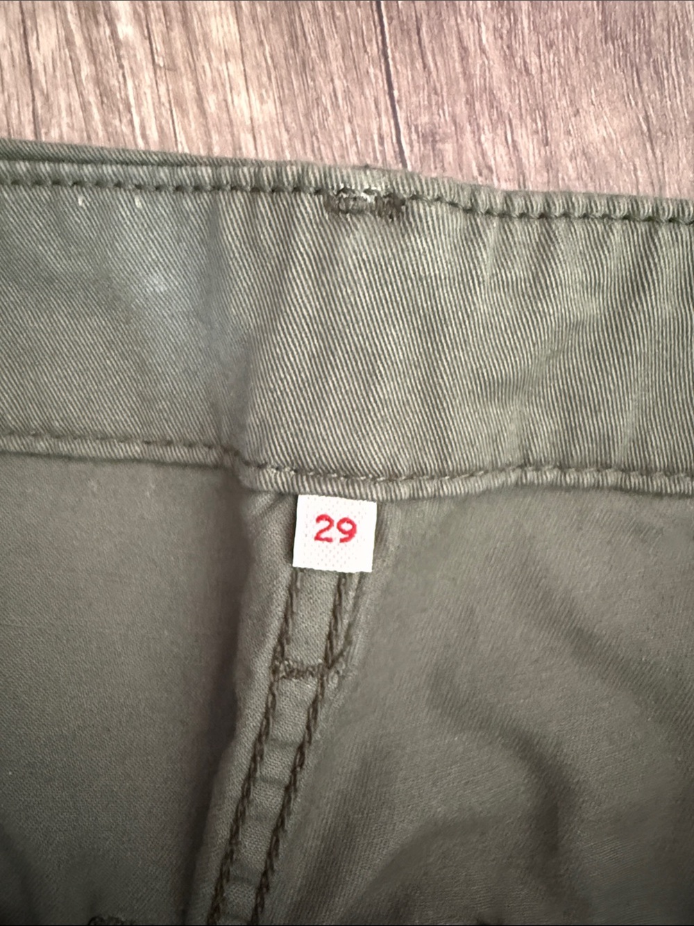Levi’s - Picture 2 of 6